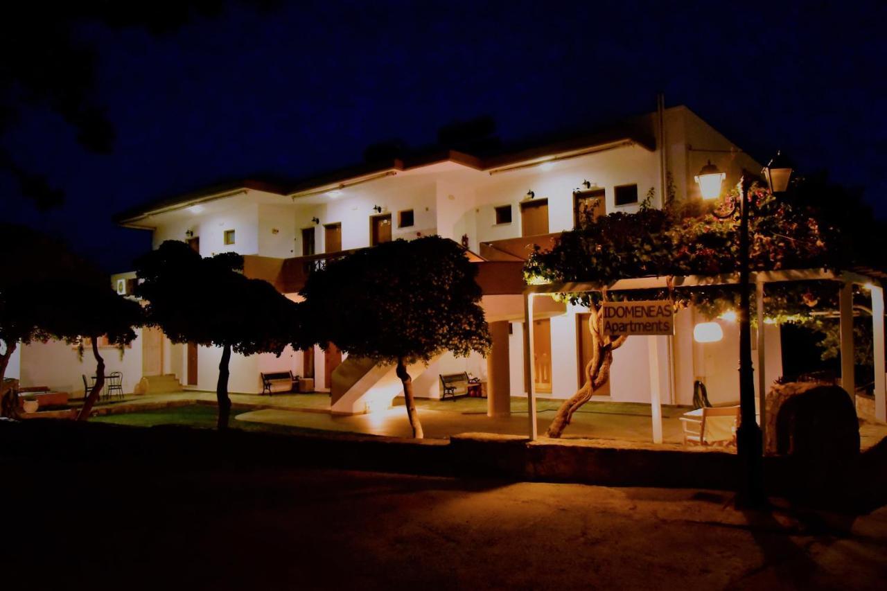 Idomeneas Apartments Soúgia Luaran gambar