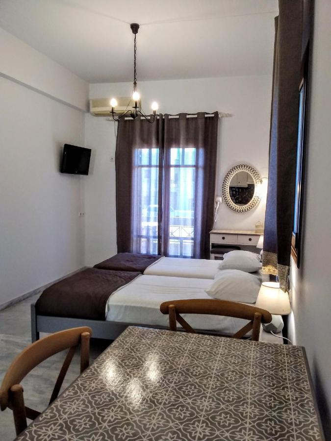 Idomeneas Apartments Soúgia Luaran gambar